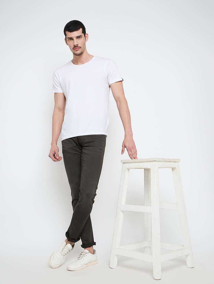 men solid mid rise slim fit jean - 21840043 -  Standard Image - 5