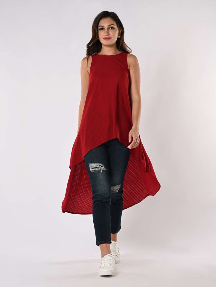 women solid sleeveless high-low top