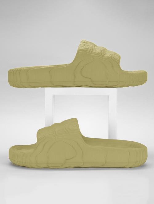 men solid slip on slider - 21840530 -  Standard Image - 0