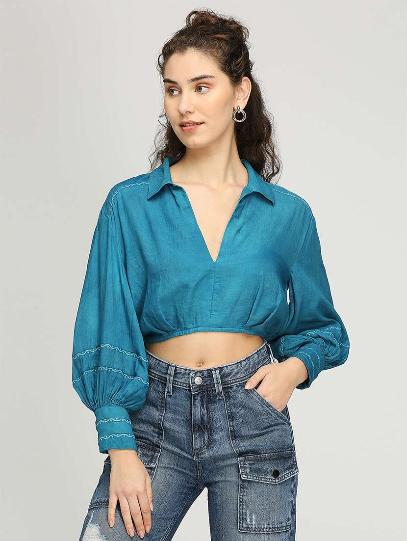 women solid collared crop blouson top