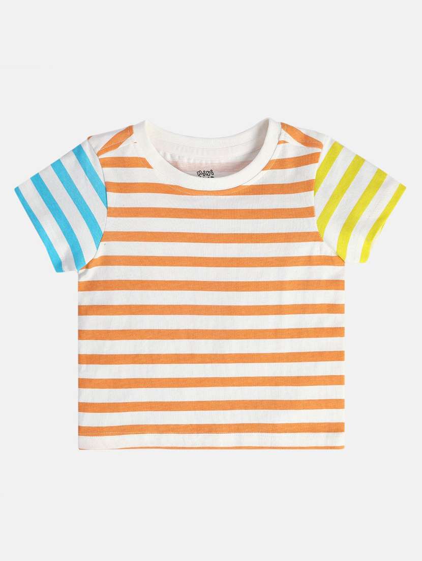 boys printed t-shirt & dungarees sets  - 21841254 -  Standard Image - 3