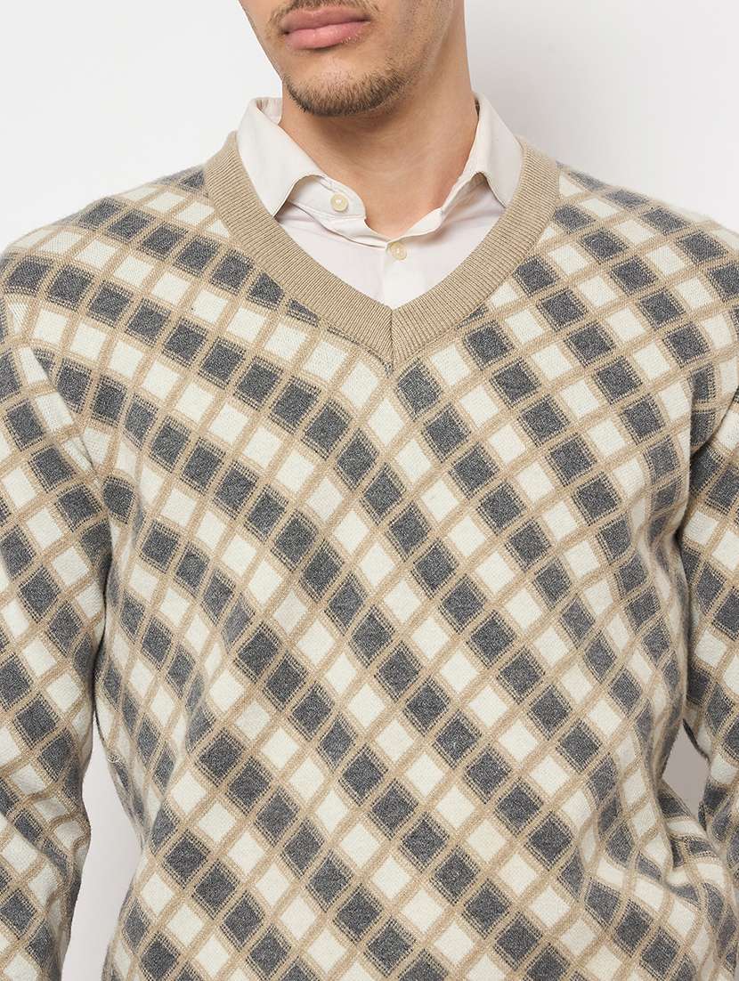 men pullover long sleeve check - 21841416 -  Standard Image - 3