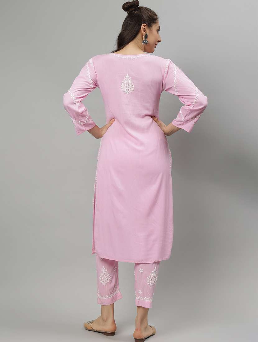 women chikankari three quarter sleeve kurta pant set - 21841511 -  Standard Image - 3