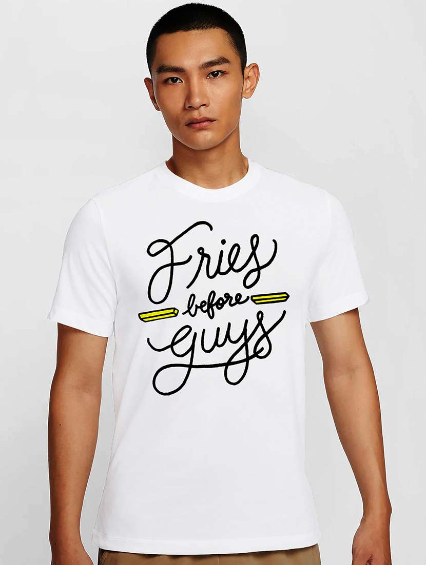 men white round neck regular fit t-shirt - 21841681 -  Zoom Image - 0