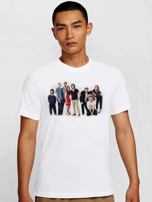 men white round neck regular fit t-shirt - 21841692 -  Standard Image - 0