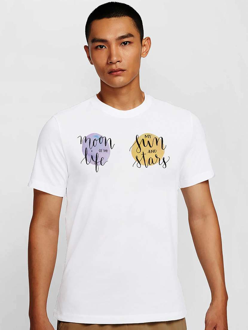 men white round neck regular fit t-shirt - 21841710 -  Zoom Image - 0