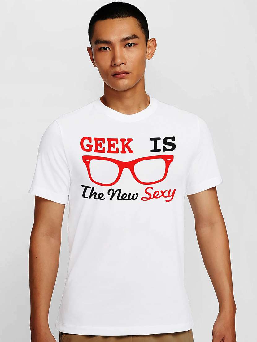 men white round neck regular fit t-shirt