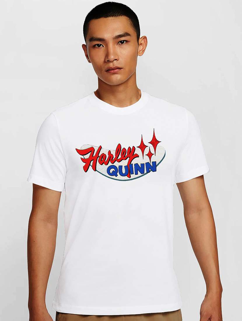 men white round neck regular fit t-shirt - 21841780 -  Zoom Image - 0