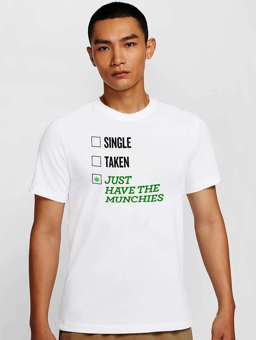 men white round neck regular fit t-shirt - 21841896 - Zoom Image - 0