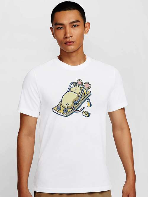 men white round neck regular fit t-shirt - 21841953 -  Standard Image - 0