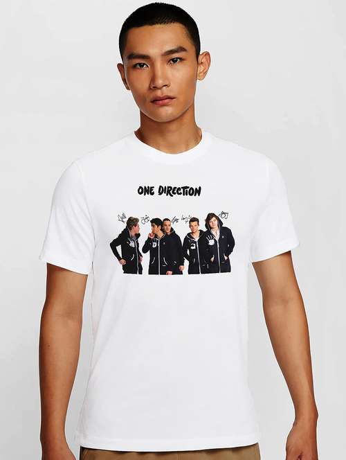 men white round neck regular fit t-shirt - 21841984 -  Standard Image - 0