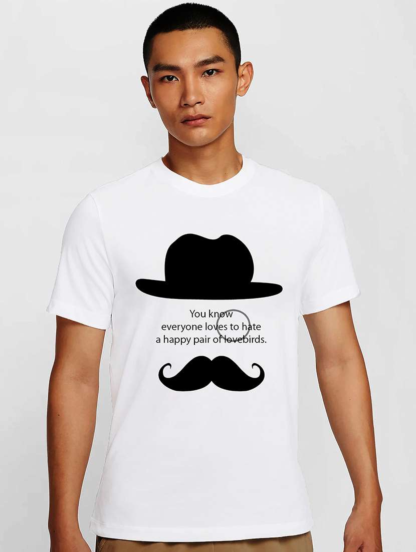 men white round neck regular fit t-shirt - 21841989 -  Zoom Image - 0