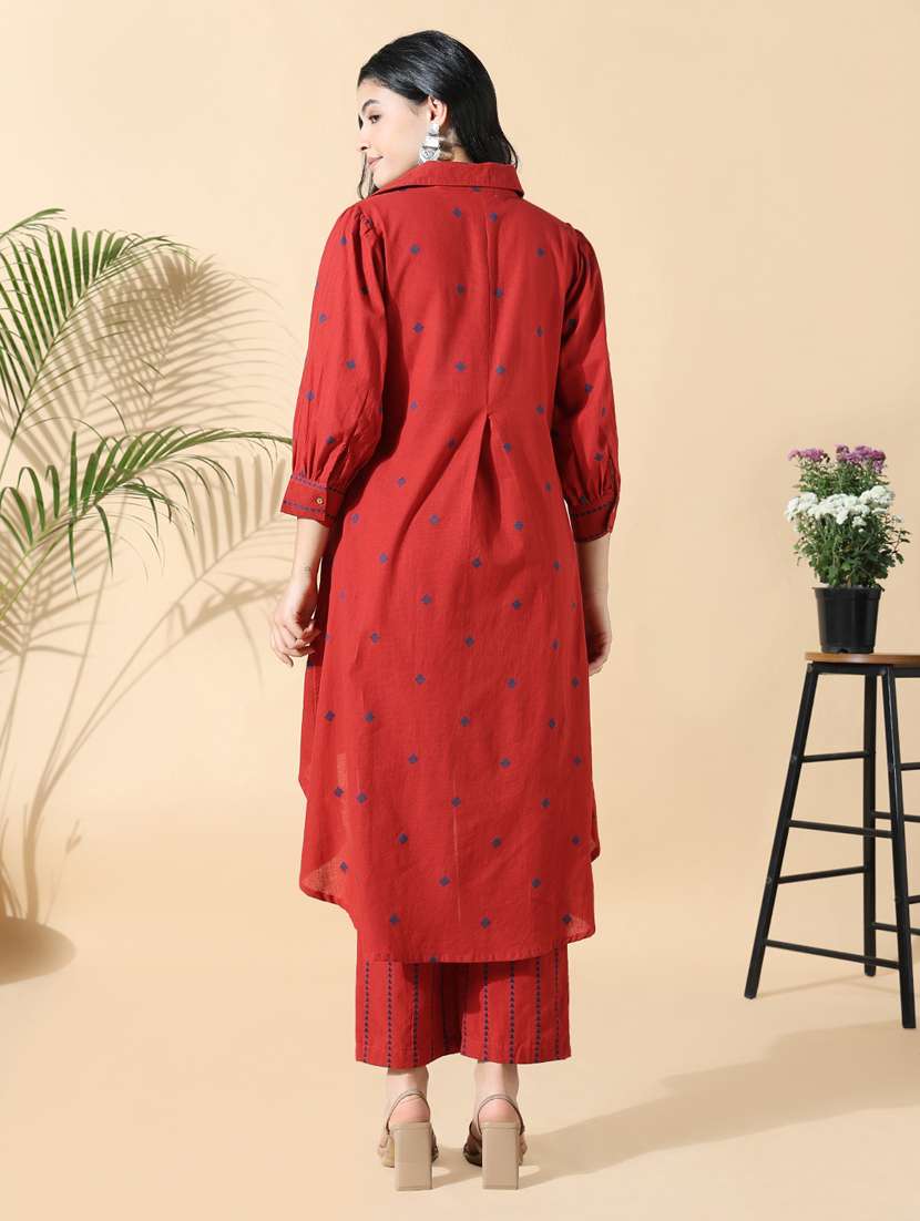women red three quarter sleeve kurta pant set - 21842943 -  Standard Image - 3
