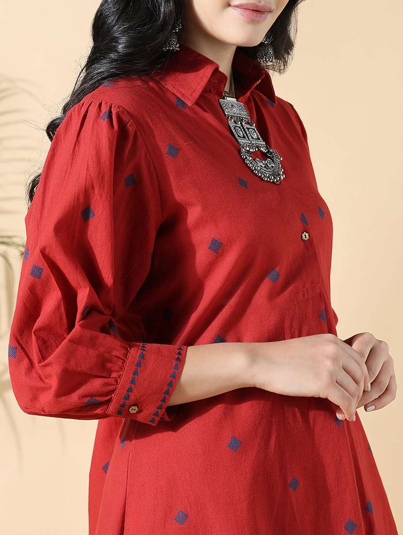 women red three quarter sleeve kurta pant set - 21842943 -  Standard Image - 5