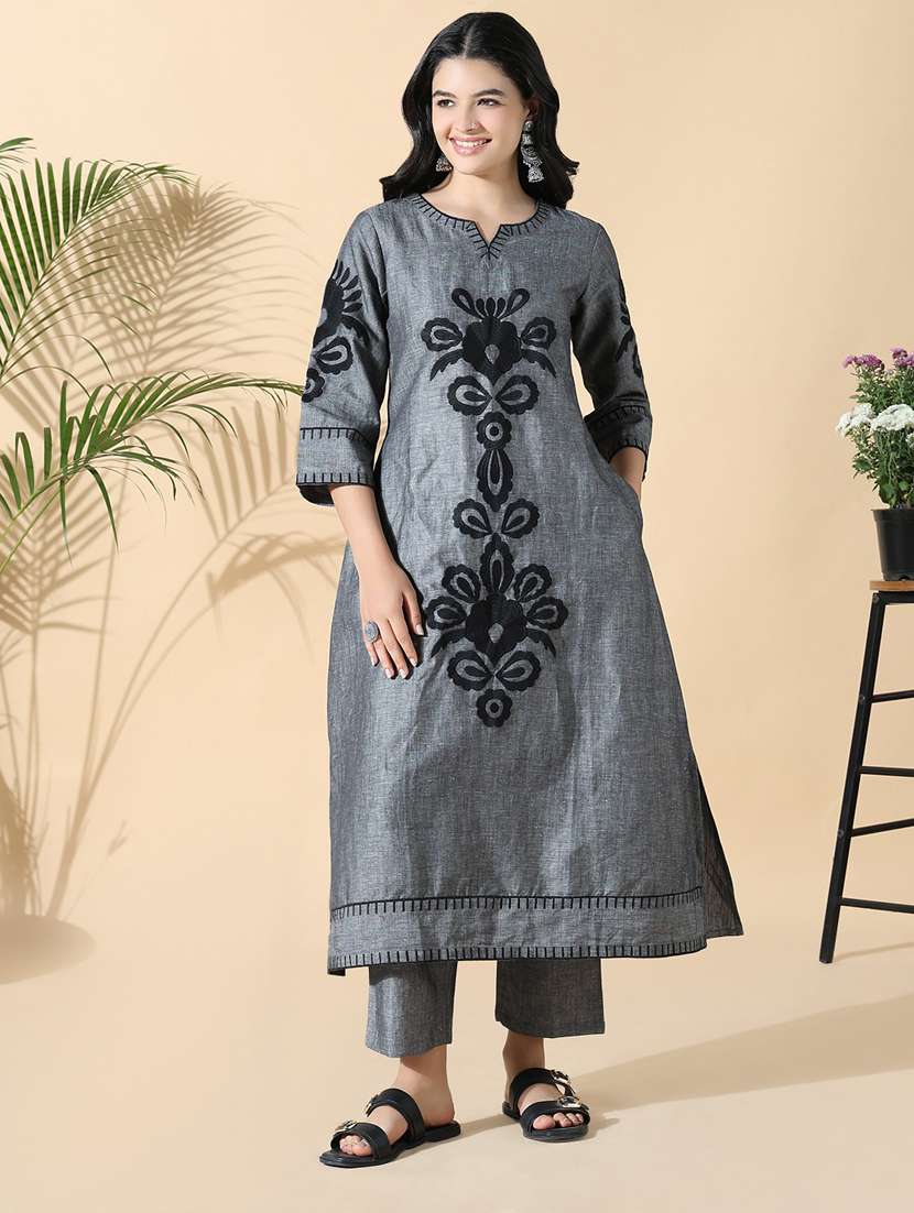 women grey three quarter sleeve kurta pant set - 21842985 -  Zoom Image - 0