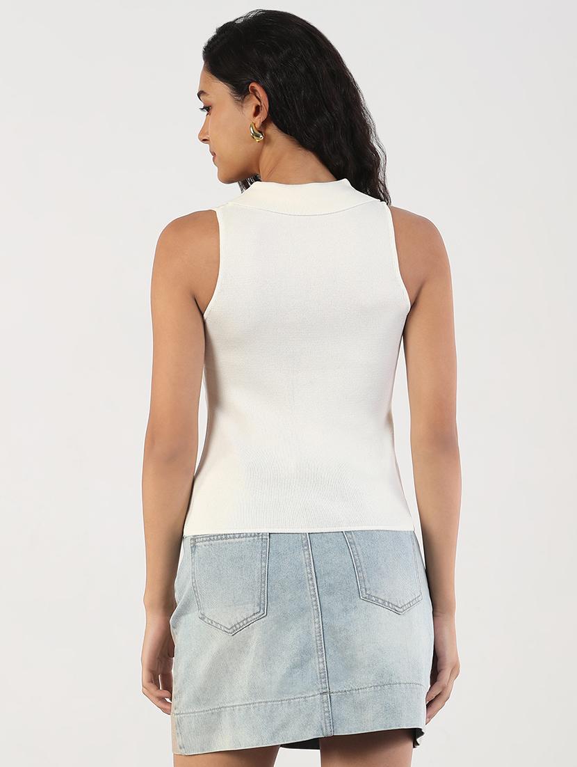 women solid sleeveless collared regular top - 21843043 - Standard Image - 3