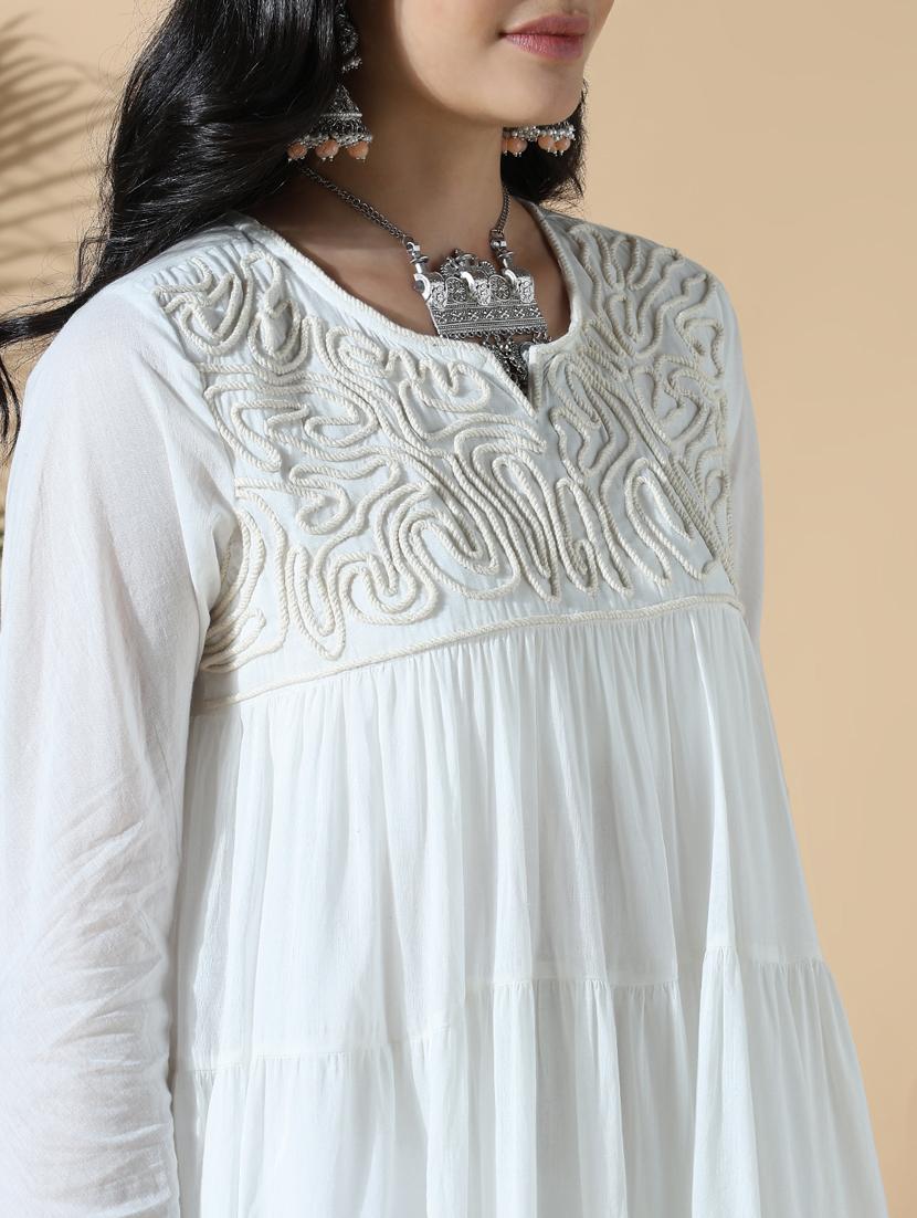 women white embroidered long sleeve anarkali kurta - 21843133 - Standard Image - 5