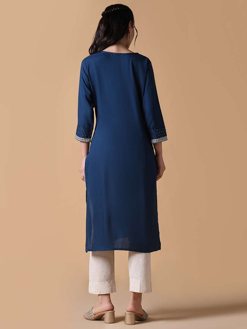 women three quarter sleeve straight kurta - 21843136 -  Standard Image - 3