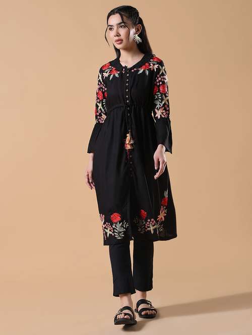 women three quarter sleeve a-line kurta - 21843141 - Standard Image - 0