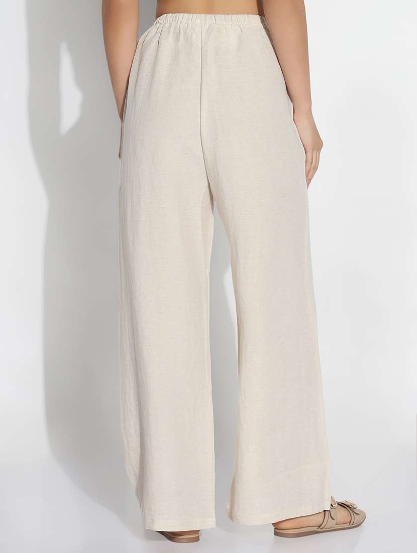 beige cotton trousers - 21843146 -  Standard Image - 3
