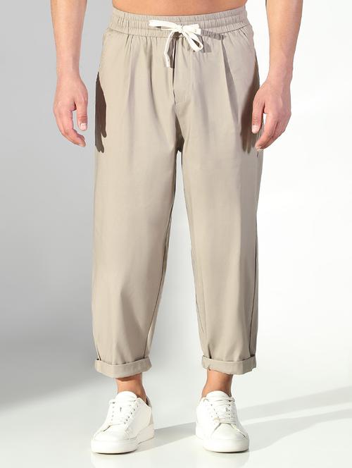 men solid low rise pleated casual trouser - 21843196 - Standard Image - 0