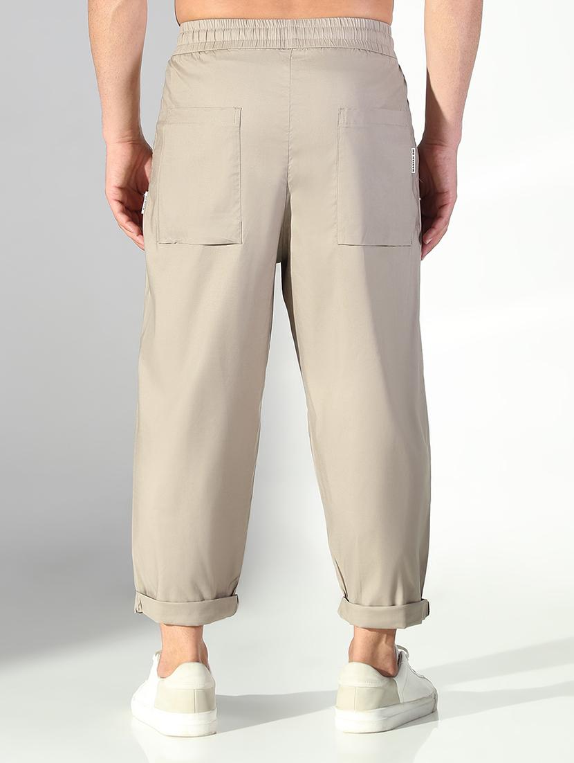 men solid low rise pleated casual trouser - 21843196 - Standard Image - 3