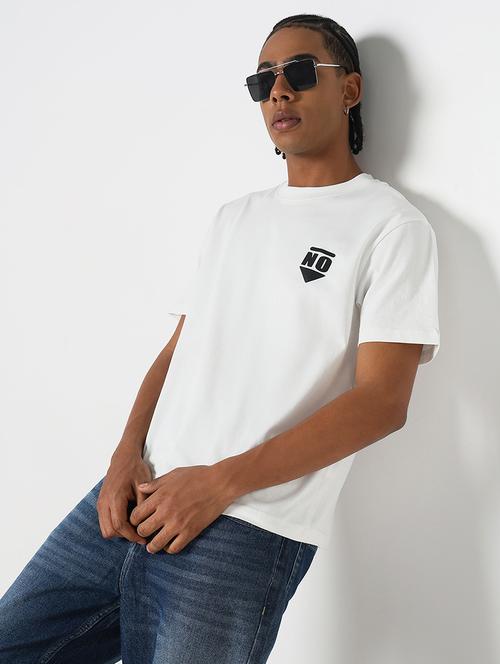 men placement print round neck regular fit t-shirt - 21843316 -  Standard Image - 0