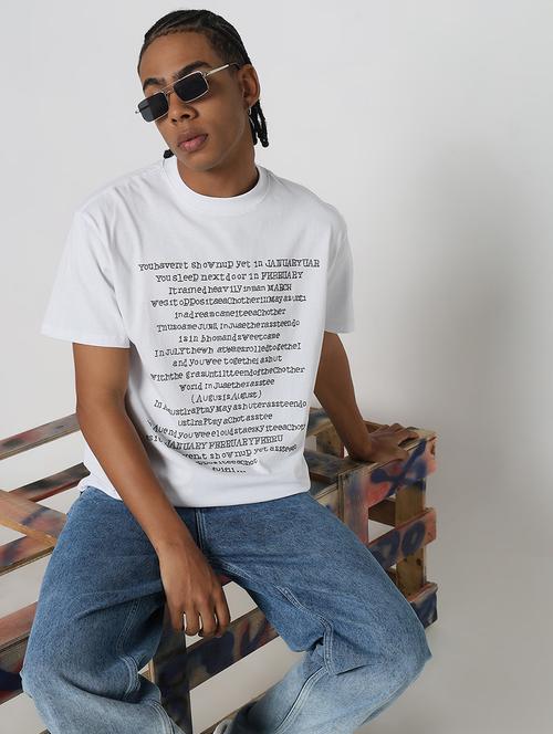 men front print round neck regular fit t-shirt - 21843317 -  Standard Image - 0