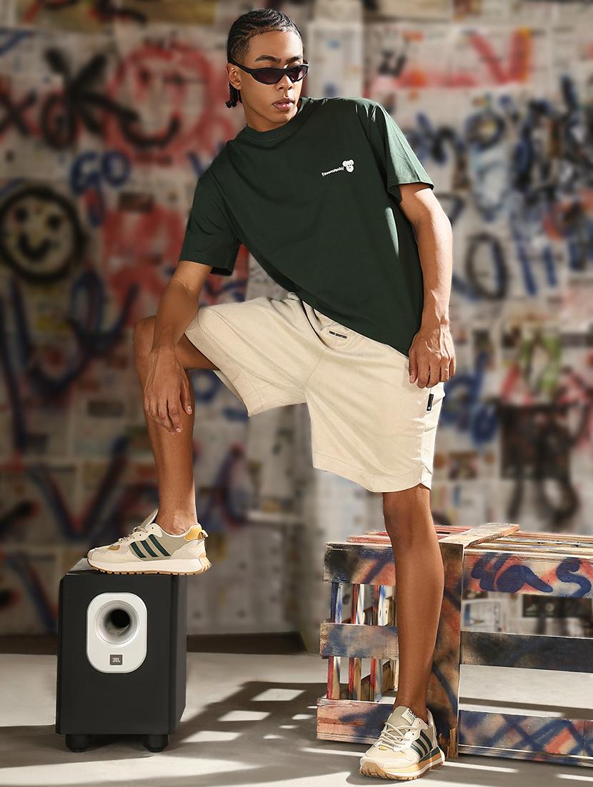 men plain round neck regular fit t-shirt - 21843319 - Standard Image - 5
