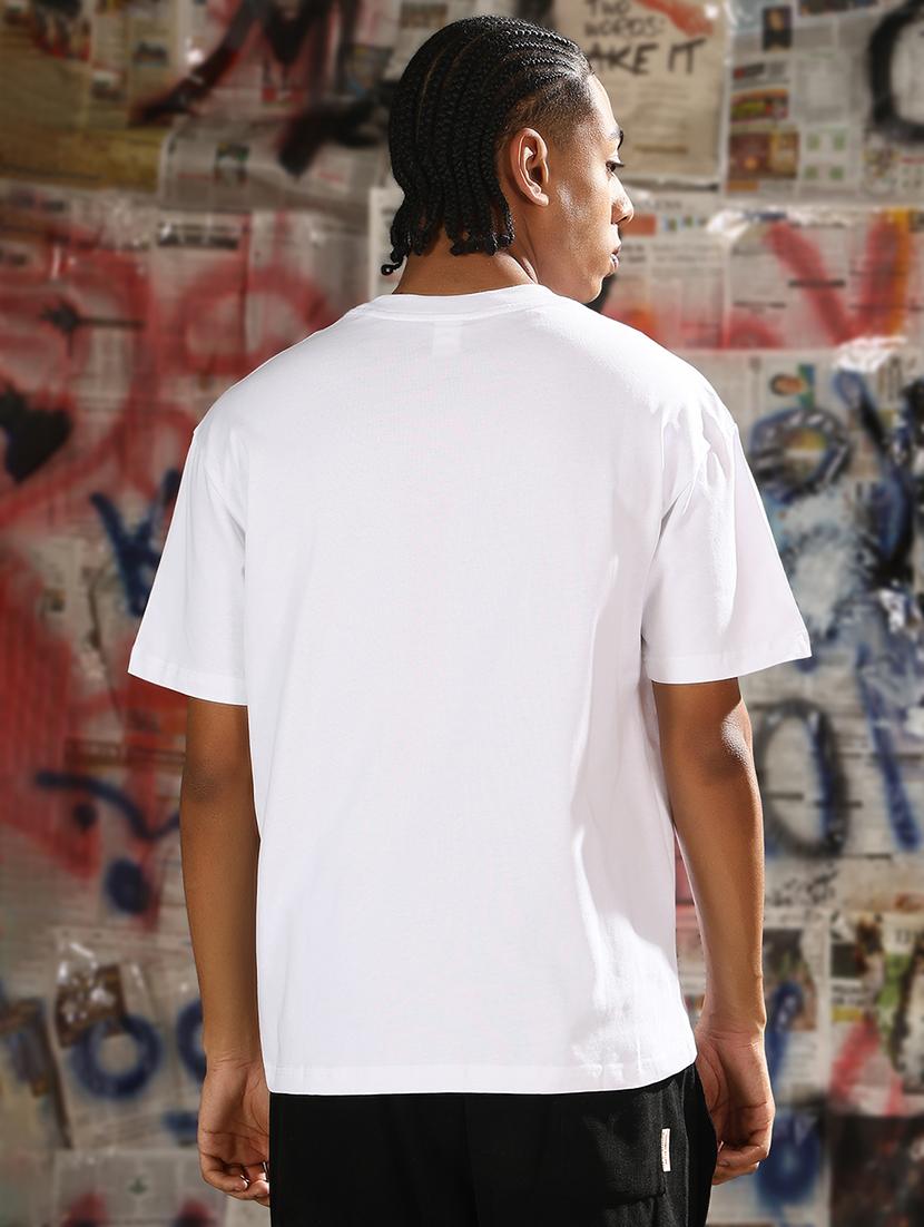 men chest print round neck regular fit t-shirt - 21843321 - Standard Image - 3