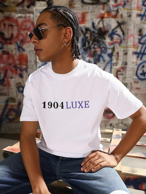men chest print round neck regular fit t-shirt - 21843323 -  Standard Image - 0