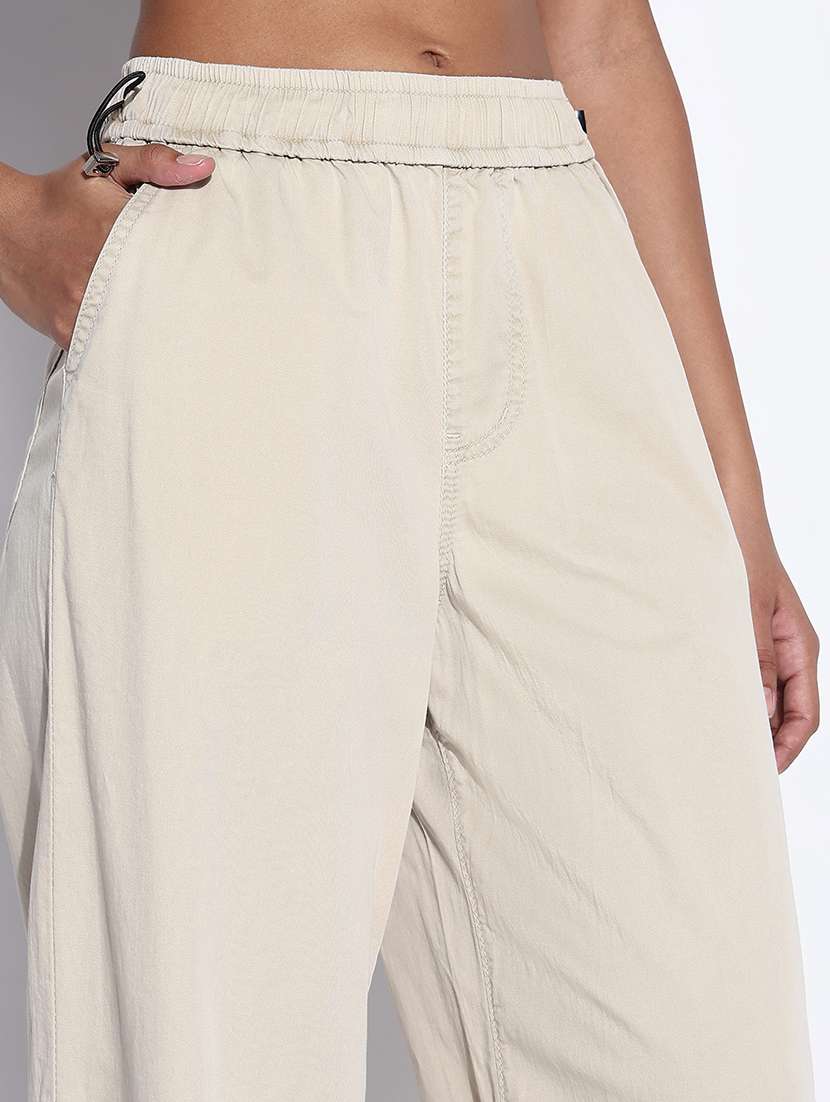 women solid top and trouser co-ord set - 21843419 -  Standard Image - 5