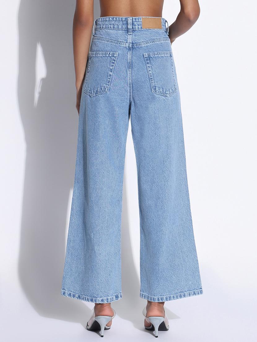 women high rise straight fit jean - 21843541 - Standard Image - 3