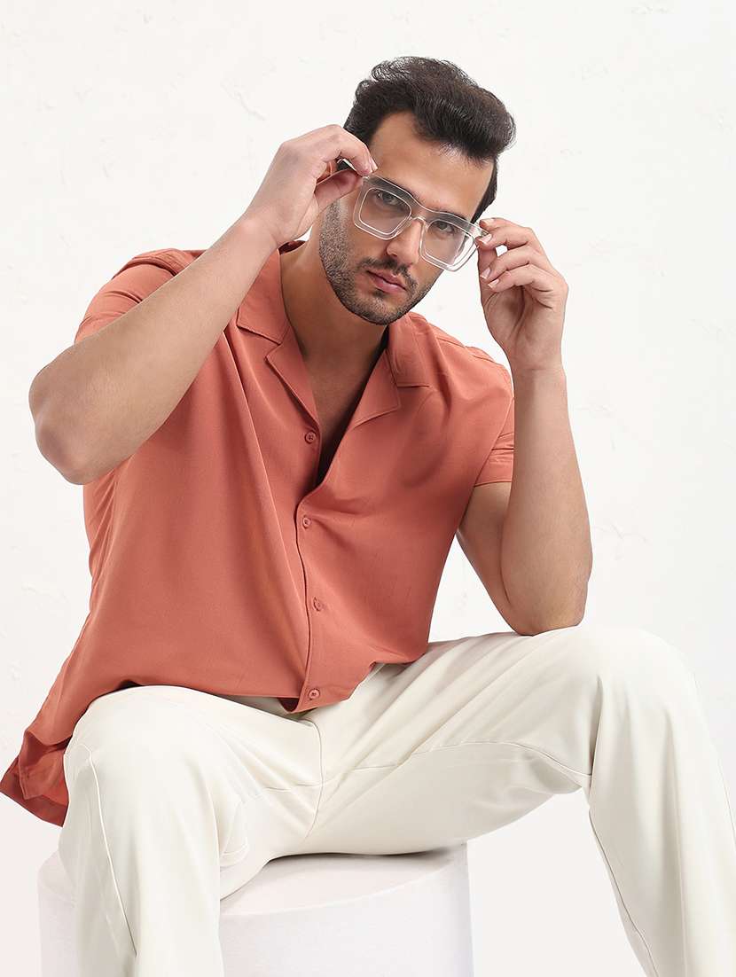 men rust solid short sleeve regular fit casual shirt