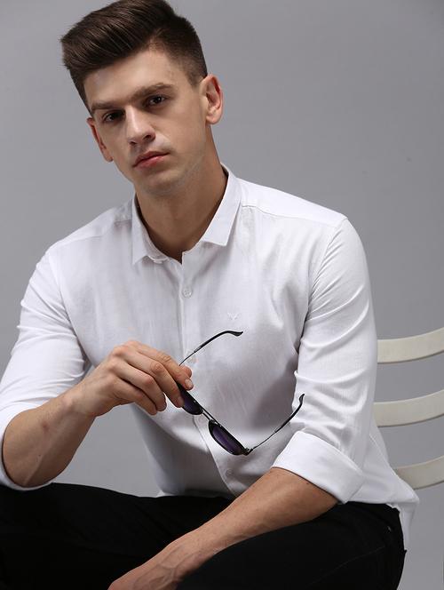 men white solid long sleeve slim fit casual shirt - 21843834 - Standard Image - 0