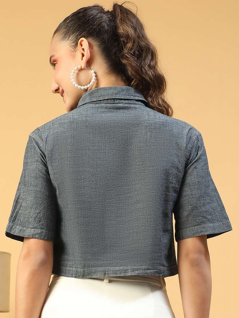 women collared short sleeves crop shirt - 21843875 -  Standard Image - 3