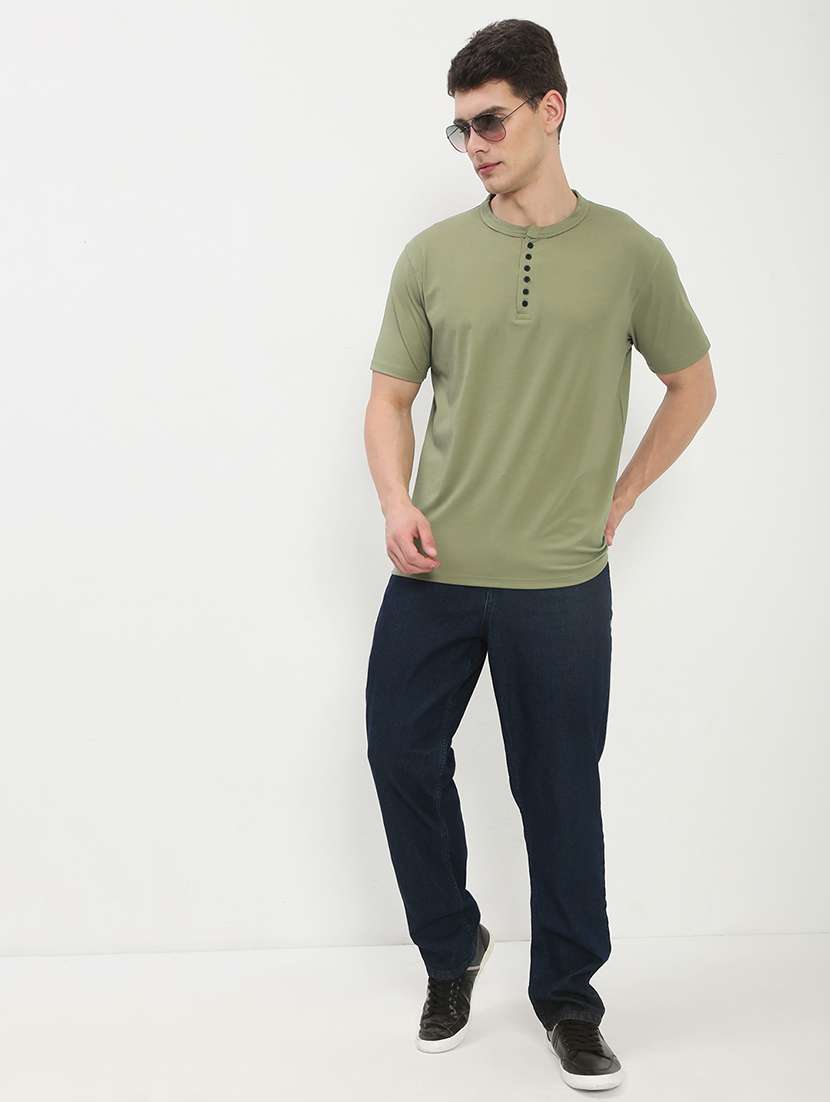 men olive short sleeve solid slim fit t-shirt - 21843972 - Standard Image - 5