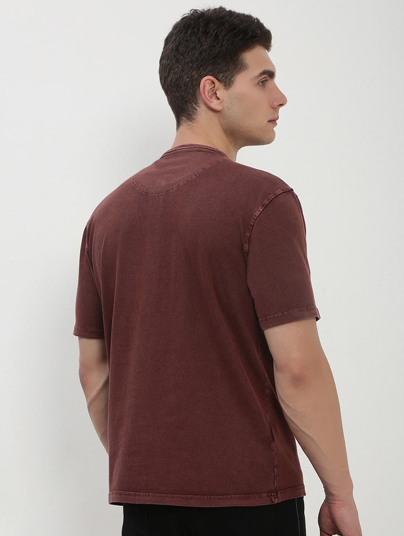 men brown short sleeve solid slim fit t-shirt - 21843973 - Standard Image - 3