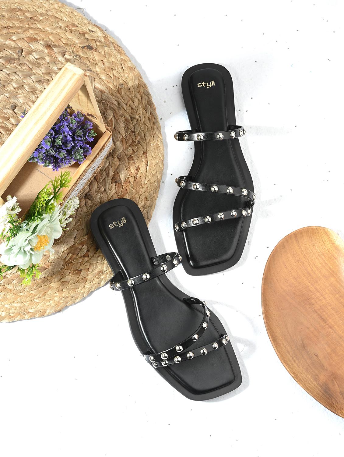 women black embellished slip on flats - 21844113 - Zoom Image - 0