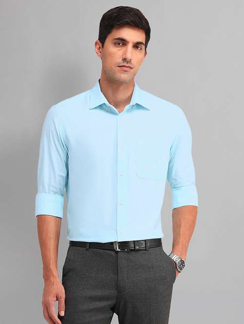 Men Solid Long Sleeve Regular Fit Formal Shirt