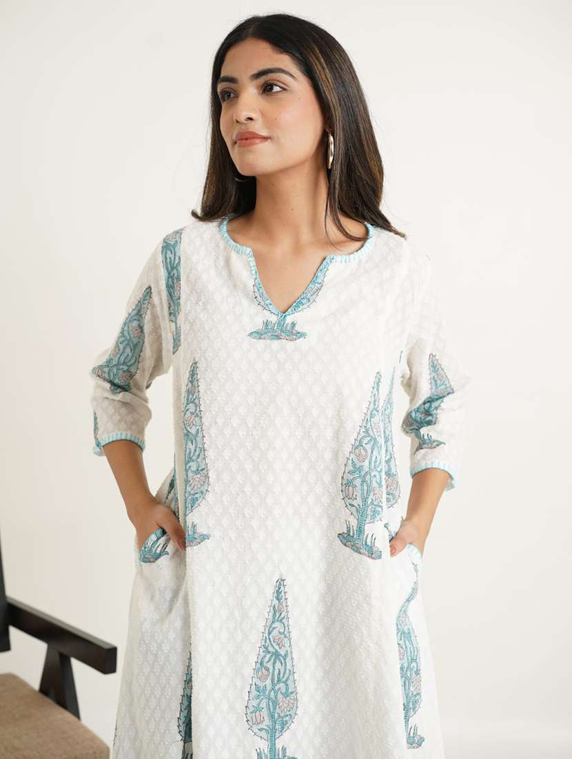 women white three quarter sleeve a-line kurta - 21853436 - Standard Image - 5