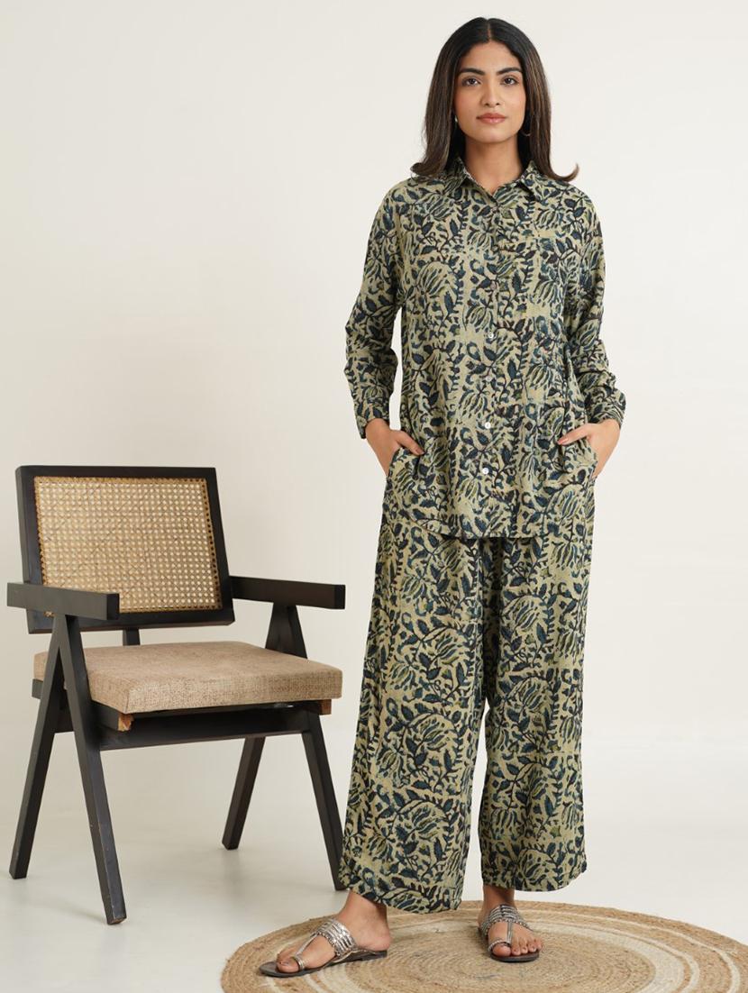 womne printed long sleeve ethnic co-ord set - 21853443 - Zoom Image - 0