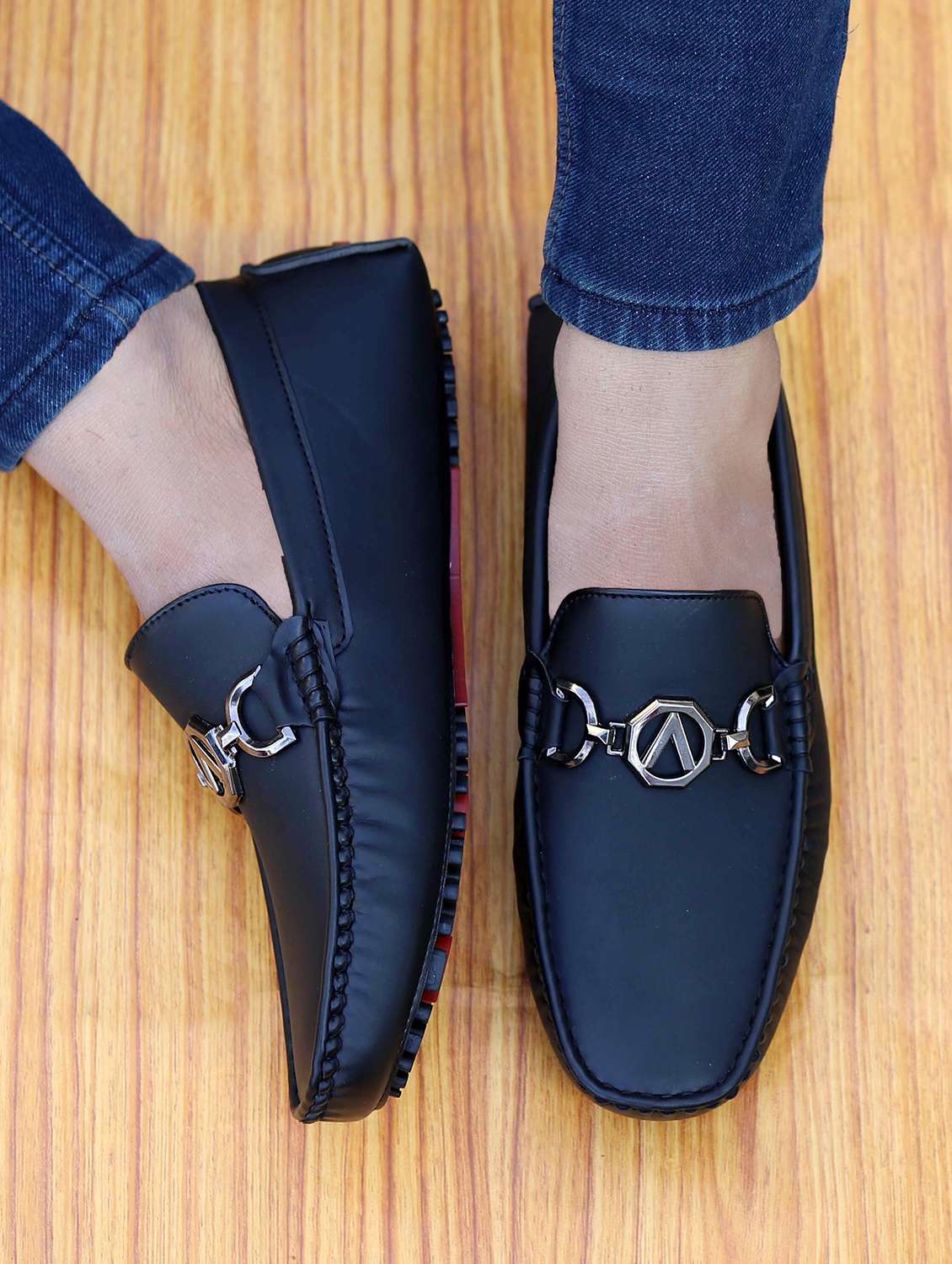 men slip on horsebit loafer