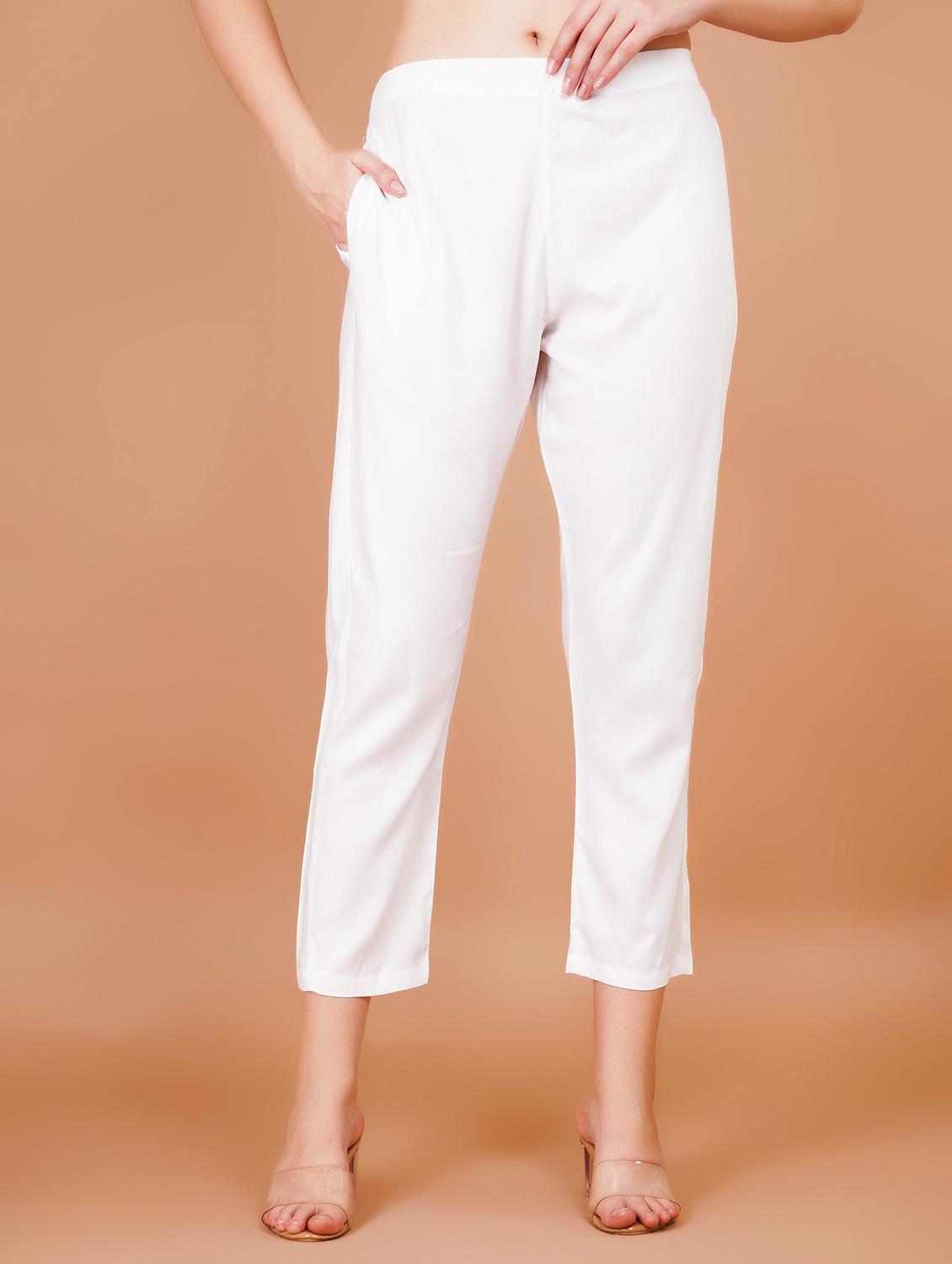women solid mid rise cropped pant