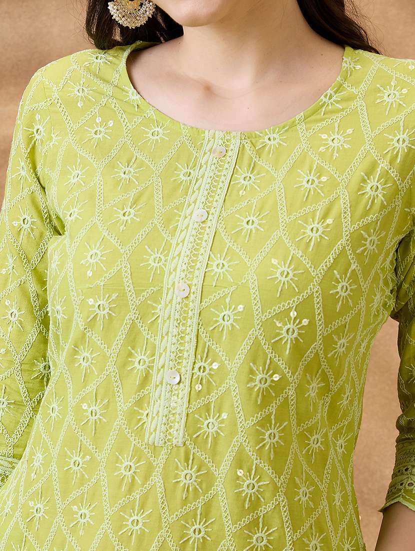 women green embroidered kurta sharara set - 21853678 -  Standard Image - 3