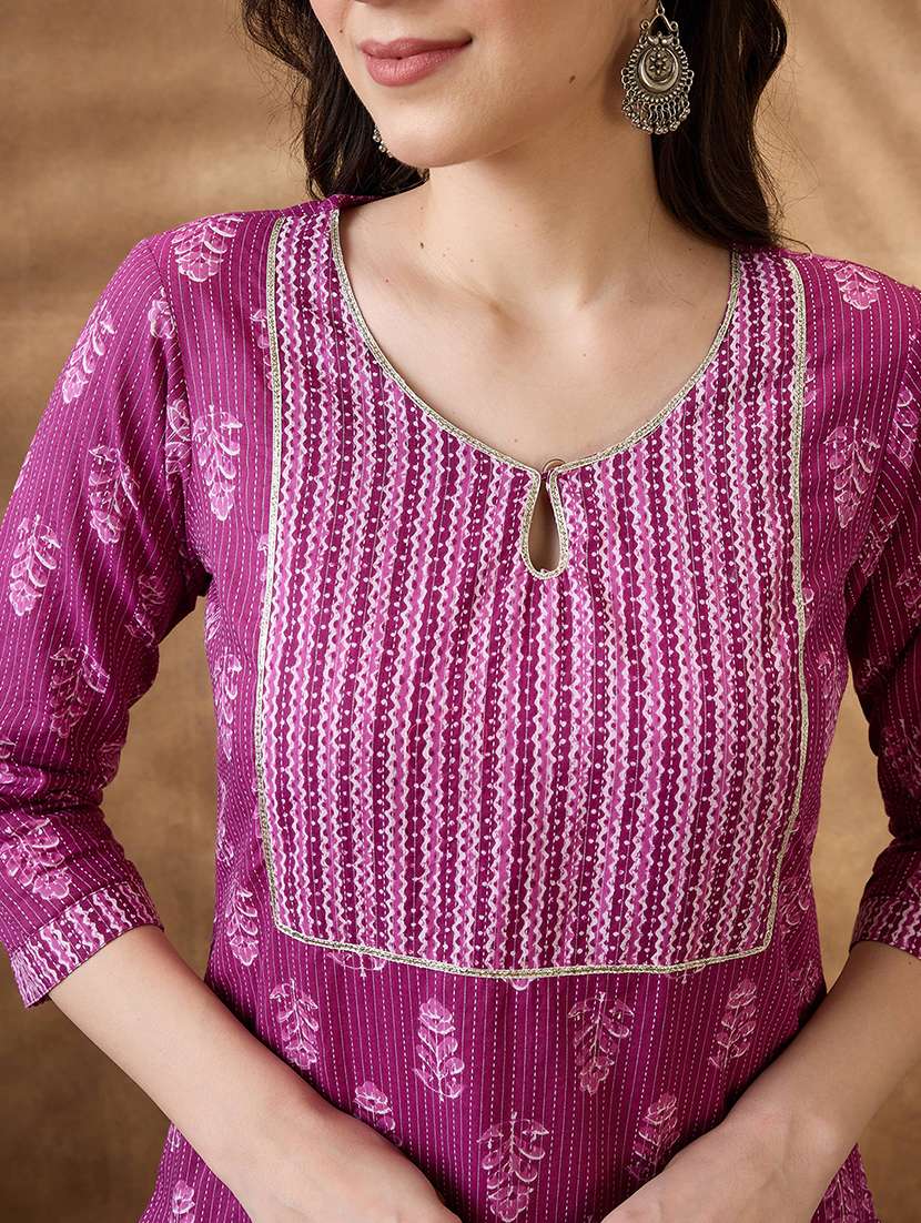 women three quarter sleeve kurta pant set - 21853685 -  Standard Image - 3