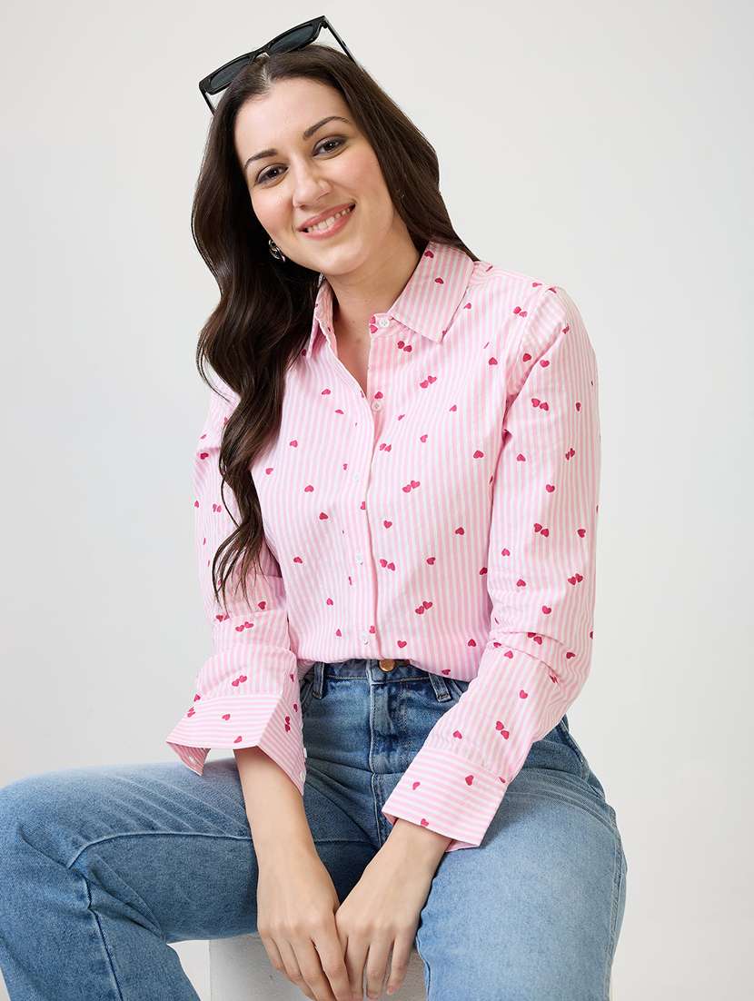 women striped collared long sleeves shirt