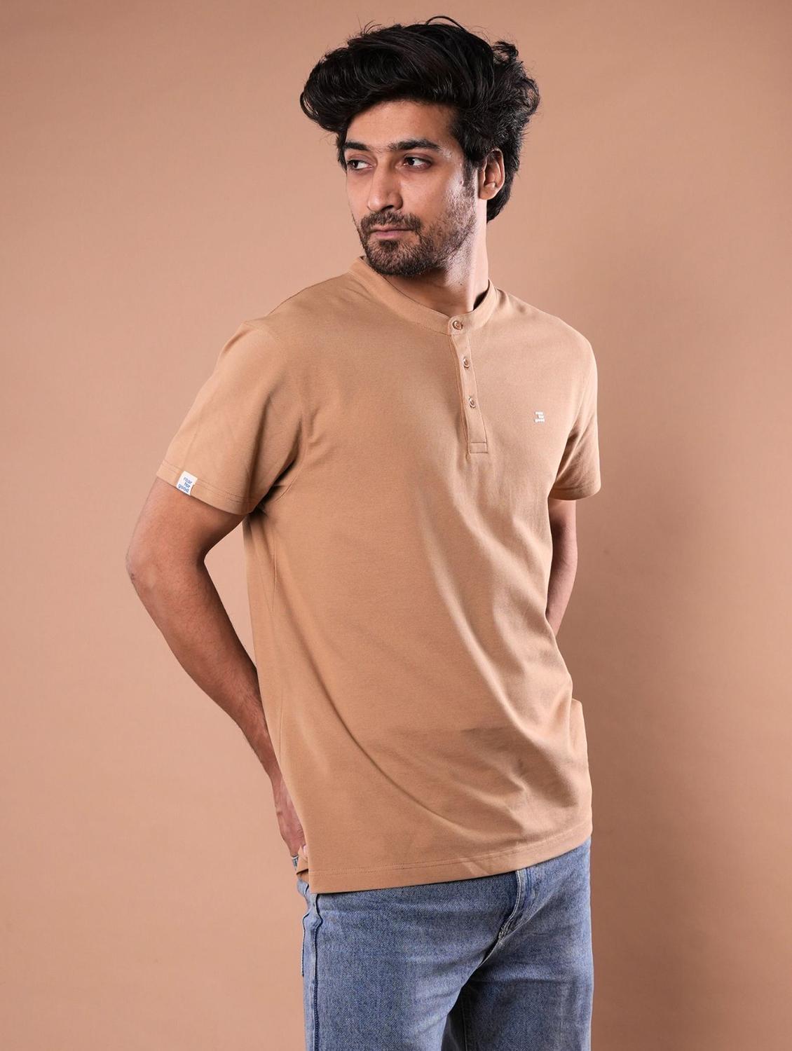 men brown solid short sleeve regular fit t-shirt - 21854352 - Zoom Image - 0