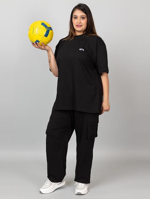 women solid t-shirt and trouser co-ord set - 21854368 - Standard Image - 0