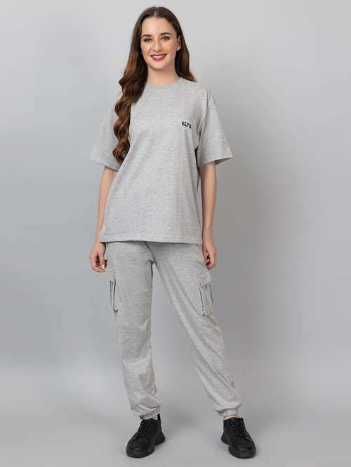 women solid t-shirt and jogger co-ord set - 21854375 -  Standard Image - 0